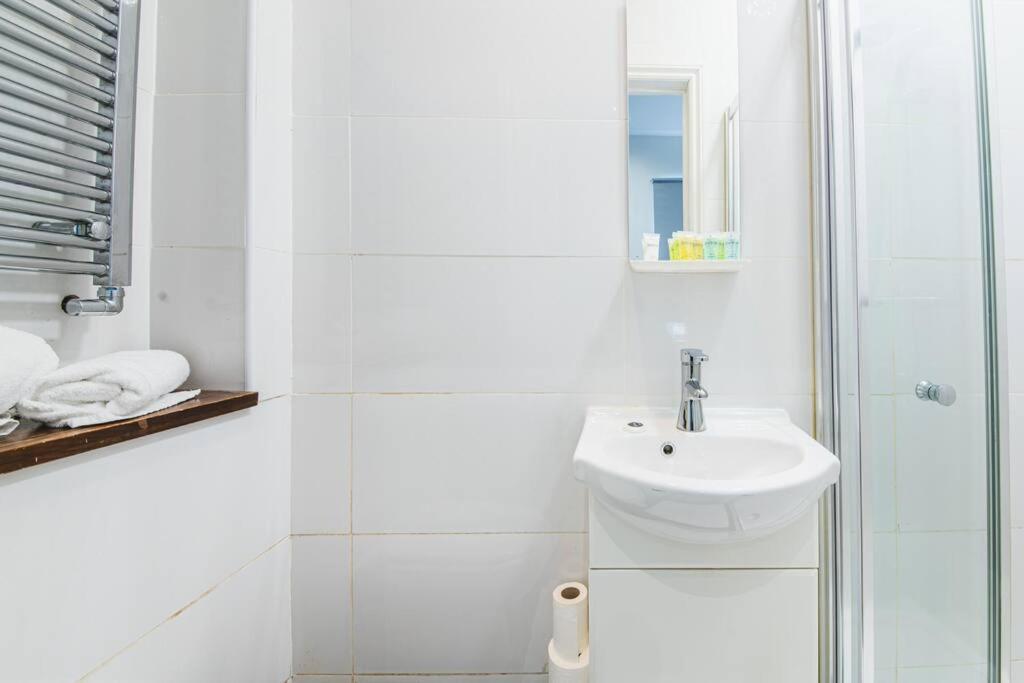 3Beds / 3Baths Close To Portobello Road London Eksteriør bilde